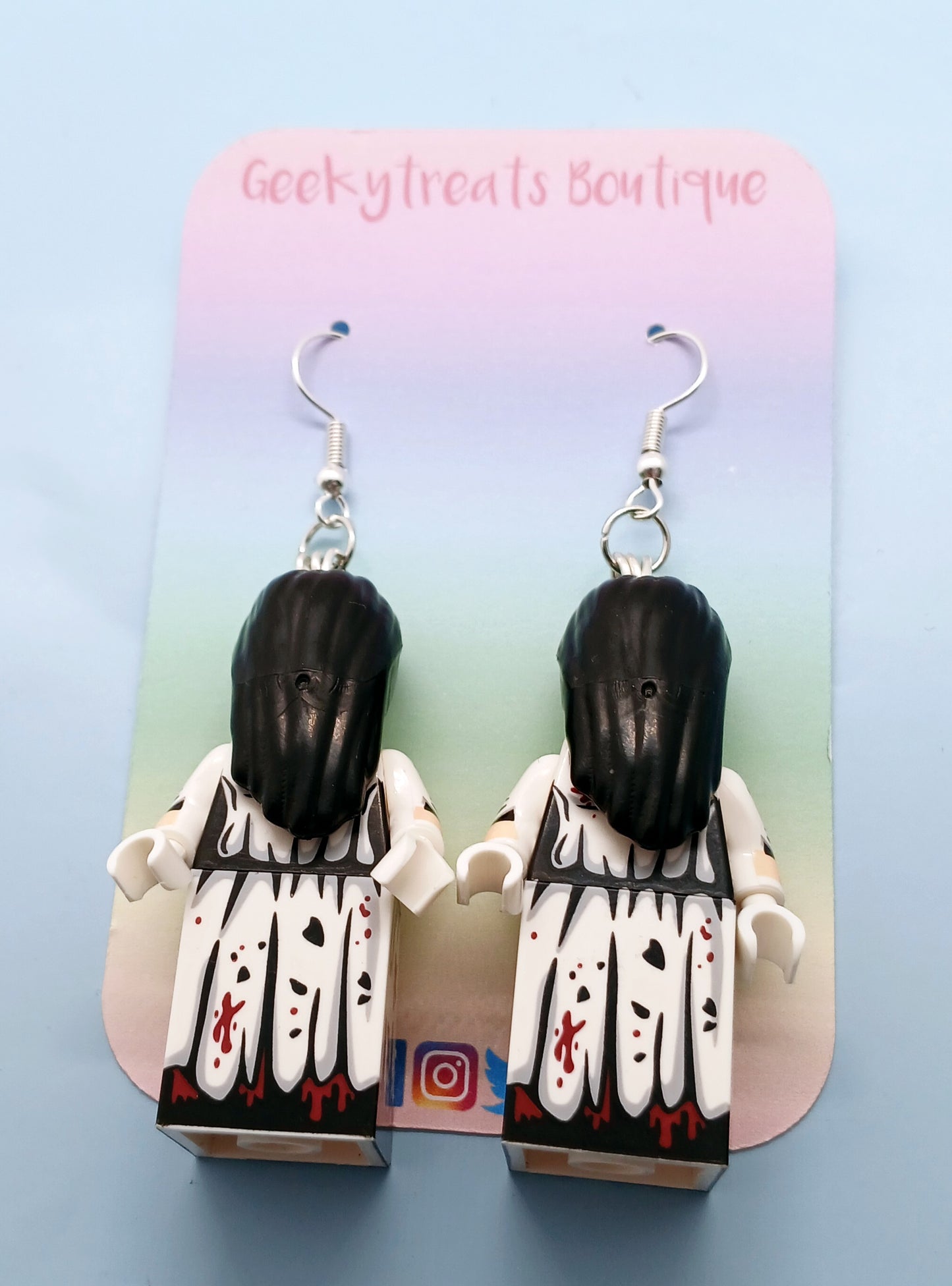 Samara the ring minifigure earrings