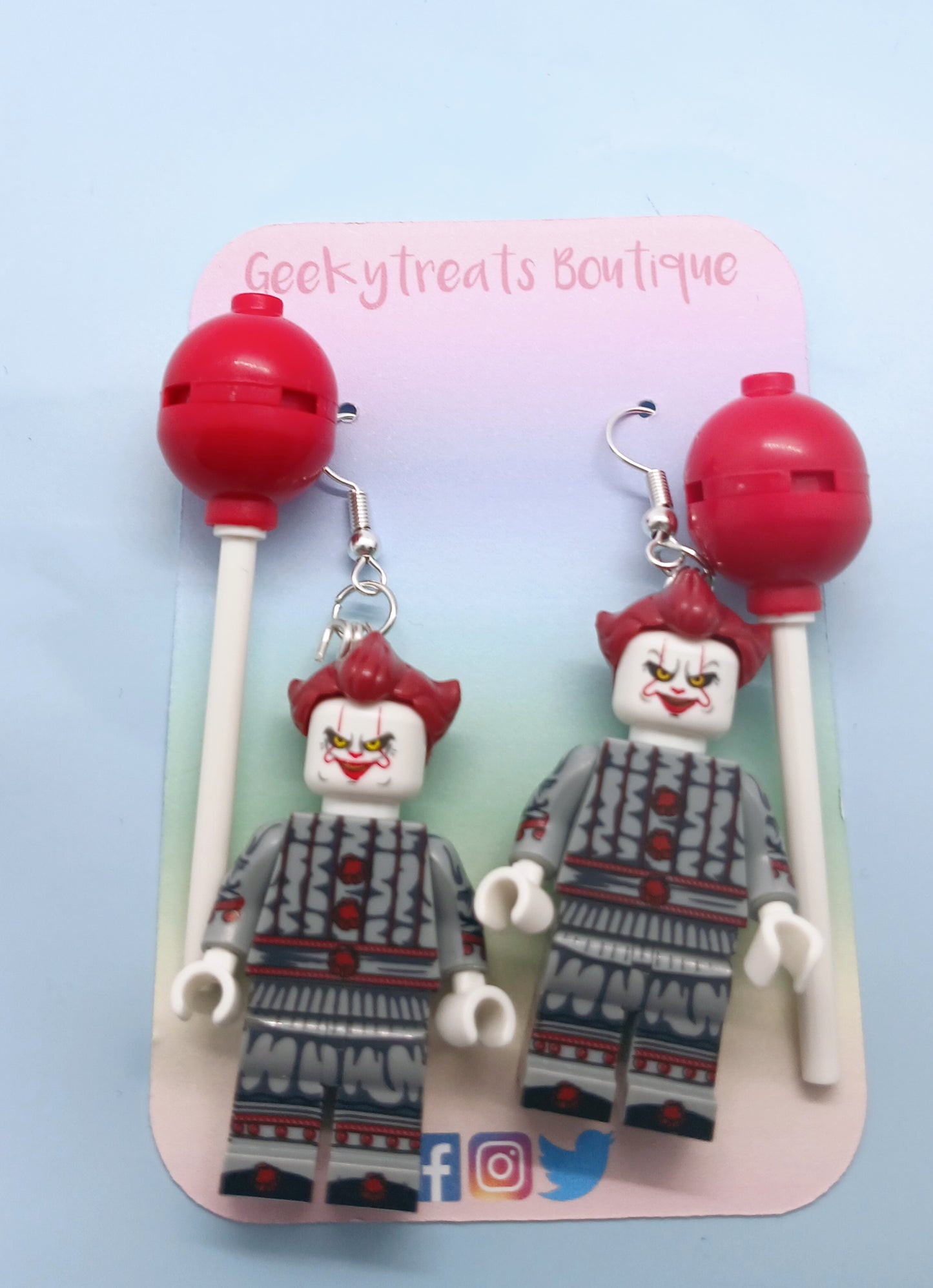 It pennywise minifigure earrings