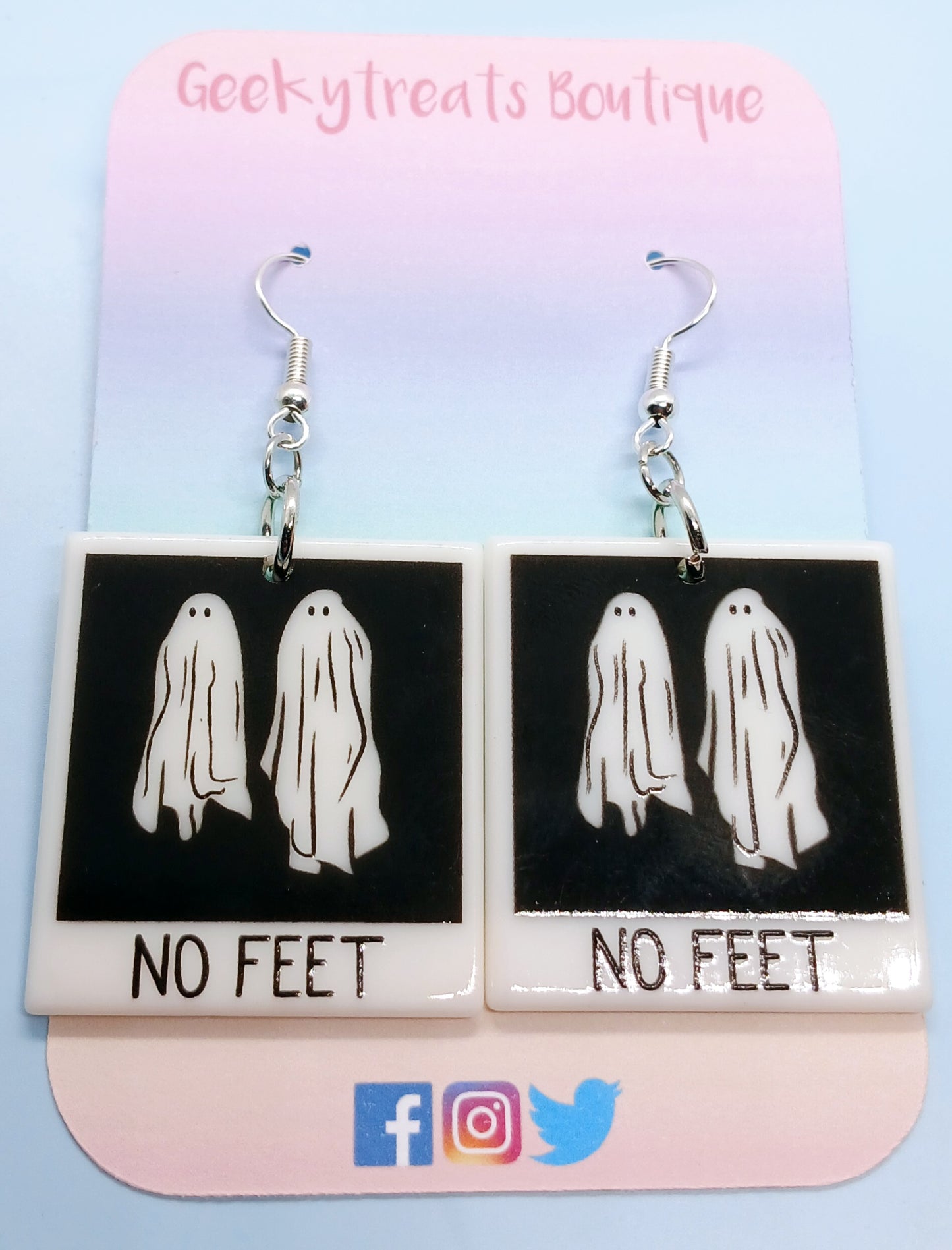 No feet Beetlejuice earrings