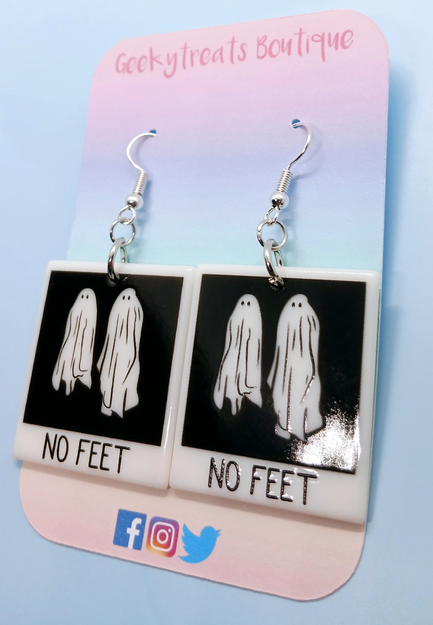 No feet Beetlejuice earrings